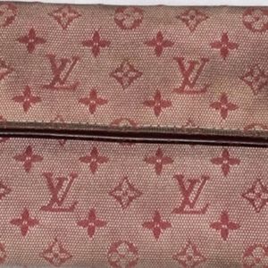 Louis Vuitton International wallet